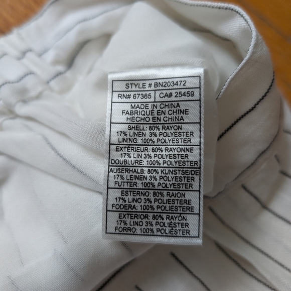 Nwt Steve Madden High Waist Pinstripe Shorts - Picture 3 of 12